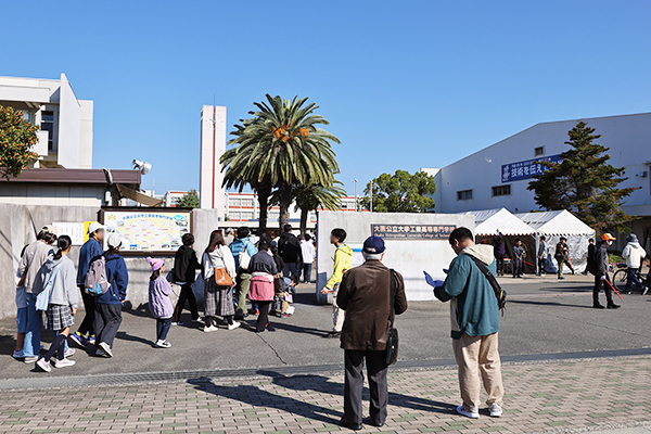 第61回高専祭写真